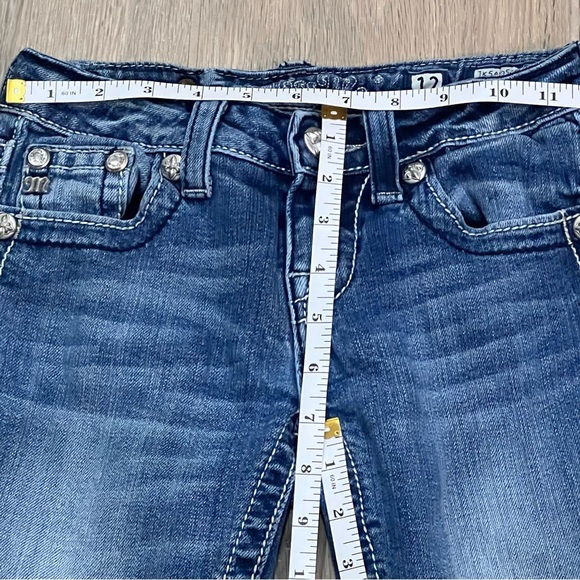 Vintage Miss Me Jeans Capri Crop Fleur Embroidery Short Y2K Skinny Slim Blythe - Picture 10 of 12